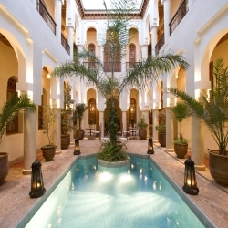 De angsana Riad lydines