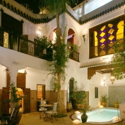 angsana Riad blanc