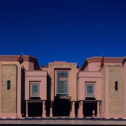 het Paleis van het congres in Marrakech is 15 jaar